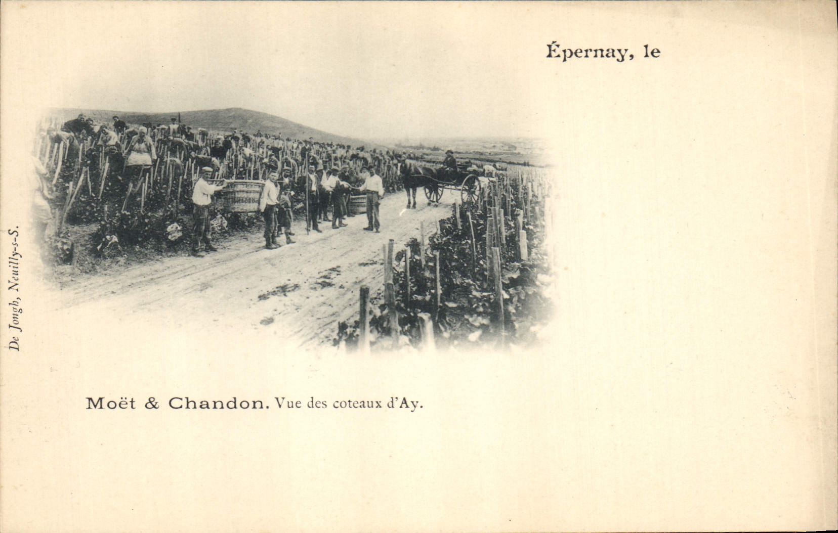 CPA Folklore Vin Vendange Champagne Epernay Moet & Chandon Vue des coteaux d'Ay