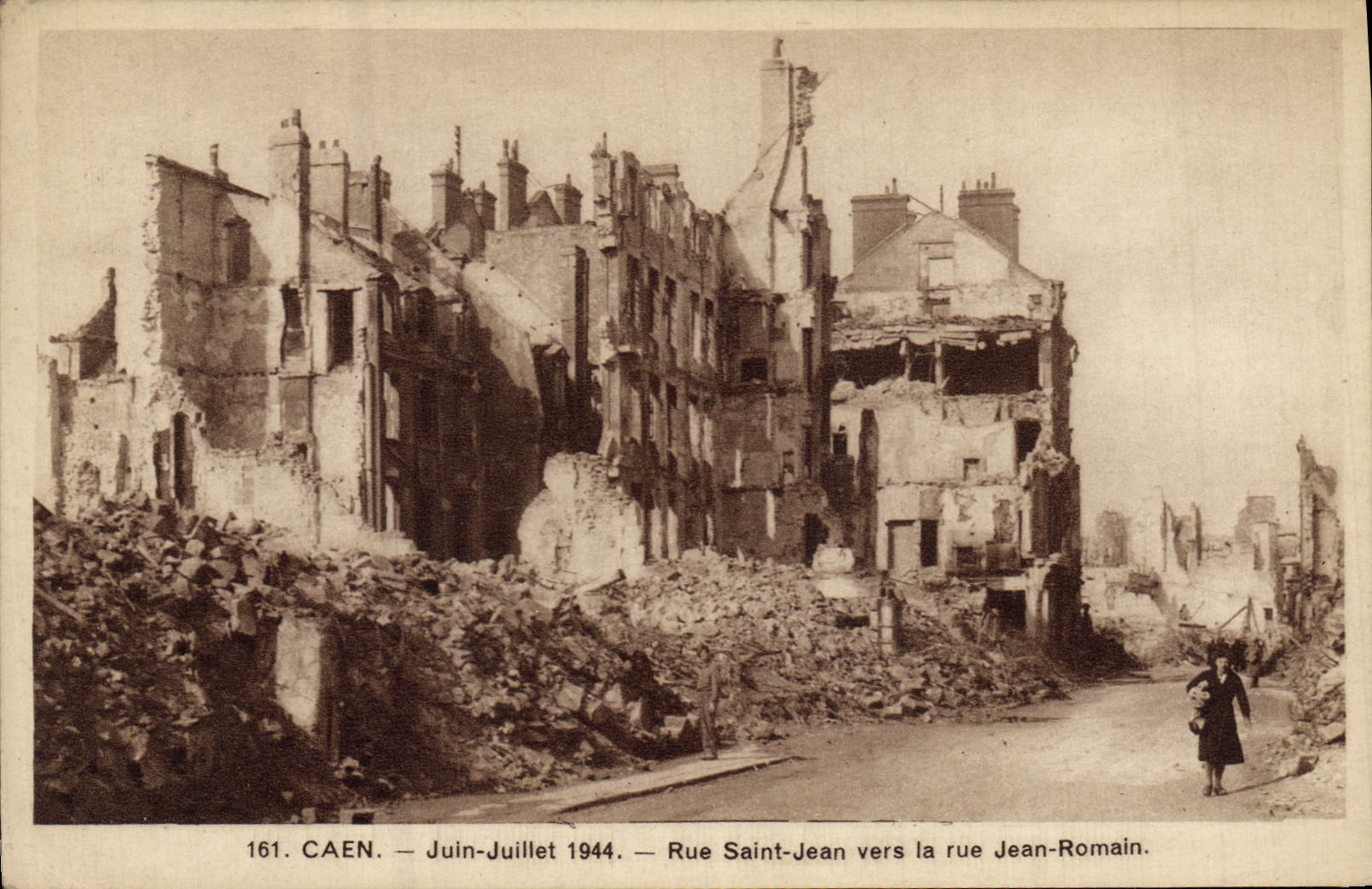 Vintage Postcard Militaria Caen Holy June July 1944 Street Jean towards the street Jean Romain