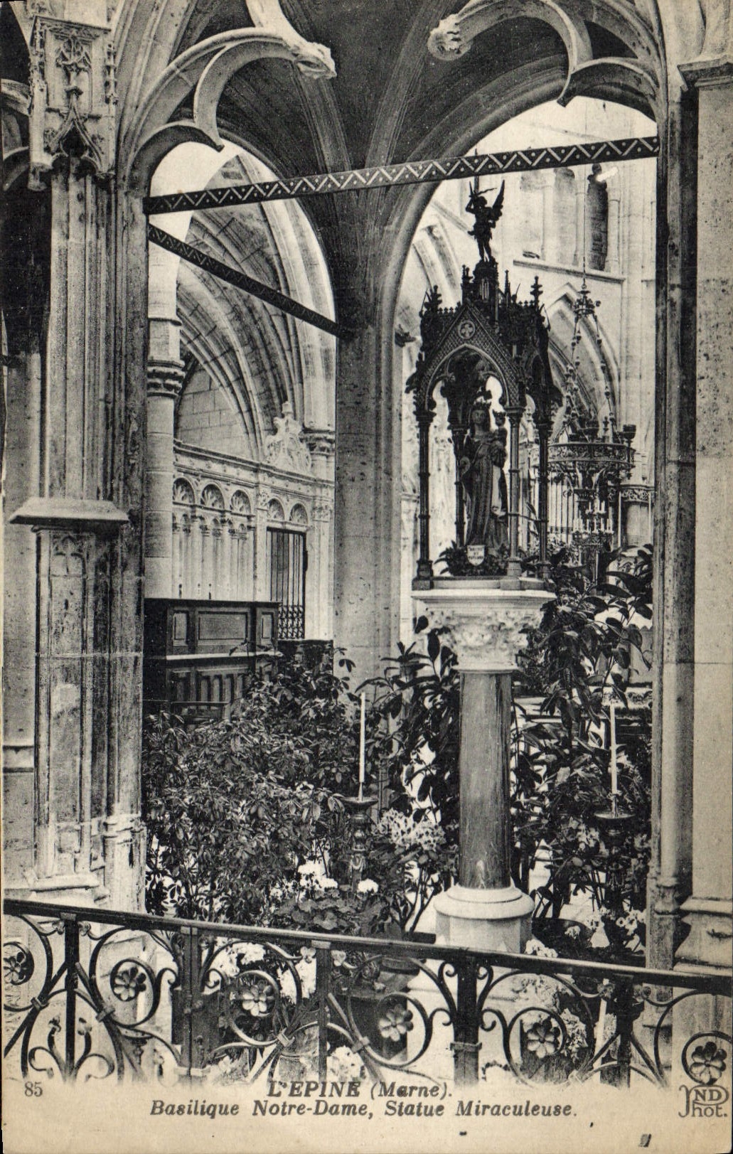 CPA Orgue L'Epine Basilique Notre Dame Statue miraculeuse