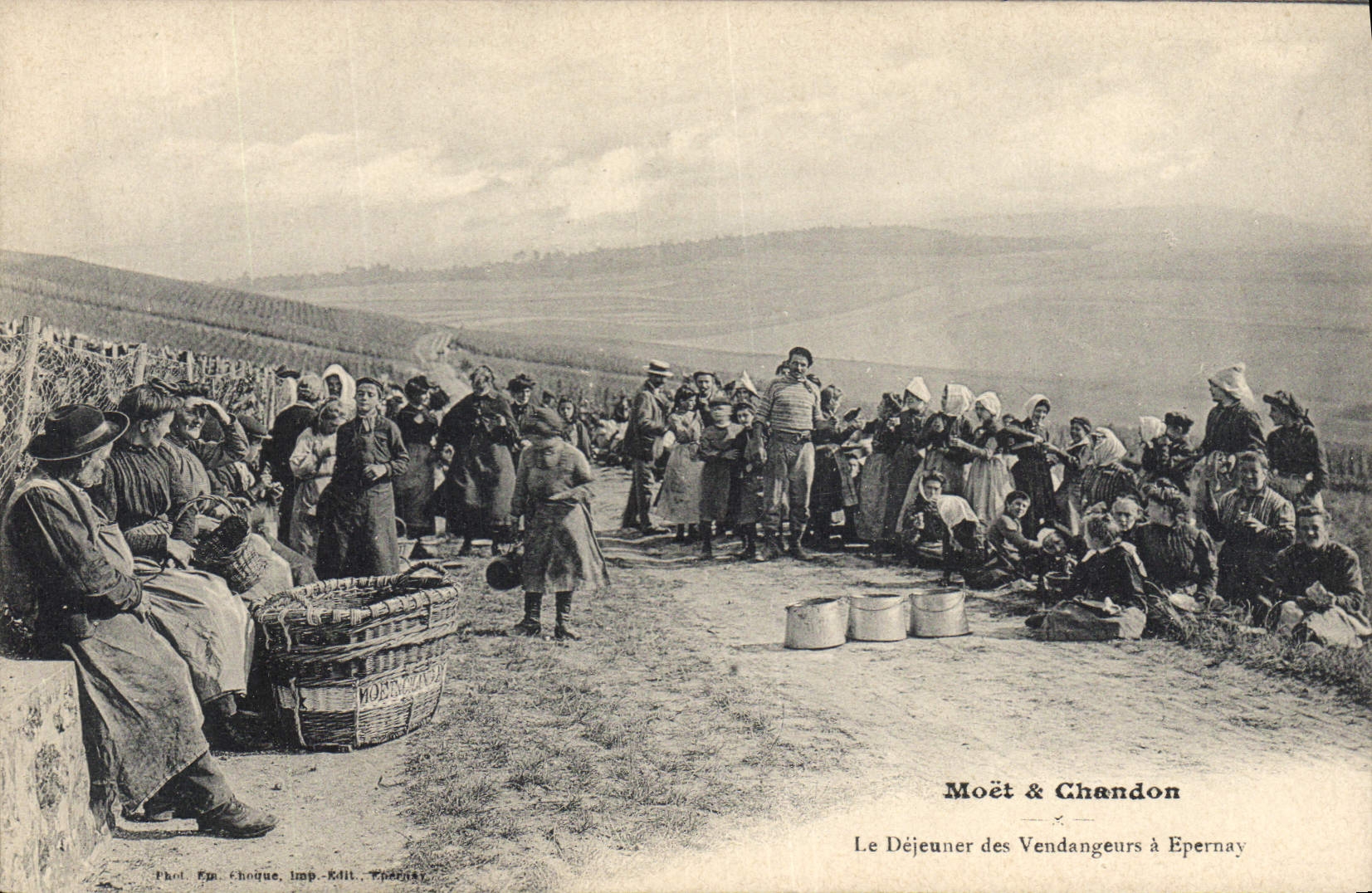 Postal Folclore Vino Viñedo Vendimias Champaña el almuerzo de los vendimiadores a Epernay