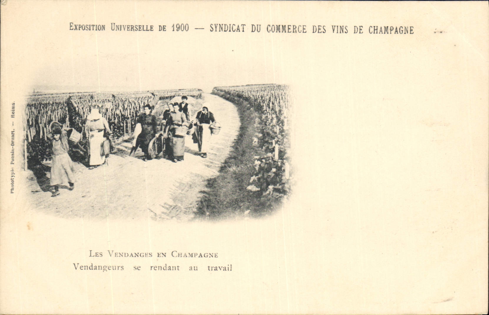 Postal Folclore Vino Viñedo Vendimias Champaña Exposición Universal de 1900 de Vendimiadores que se vuelve en el trabajo