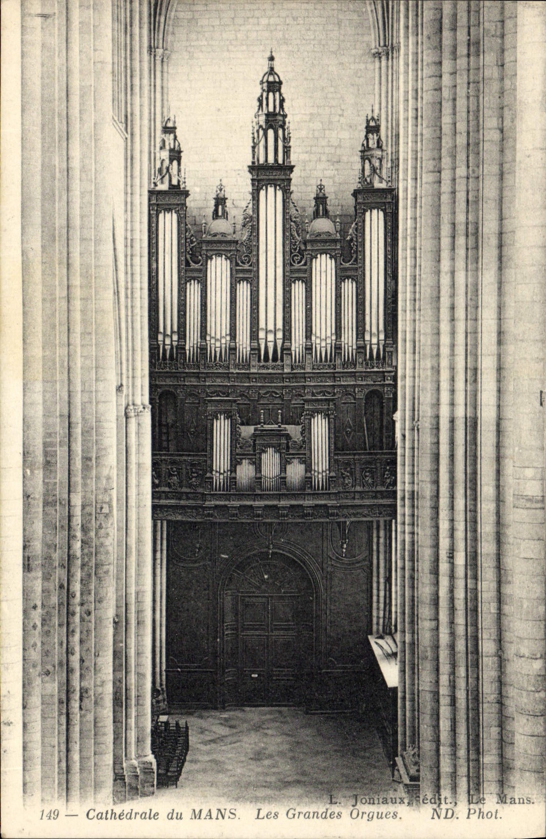 CPA Orgue Cathedrale du Mans Les grands orgues