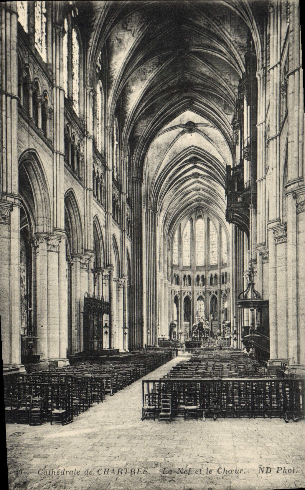 CPA Orgue Cathedrale de Chartres La nef et le choeur