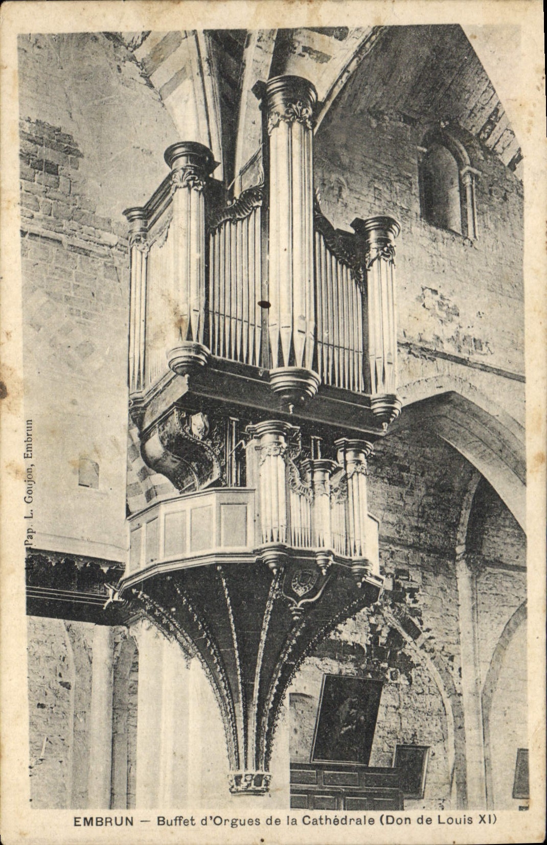 CPA Orgue Embrun Buffet d'orgues de la cathedrale Don de Louis XI