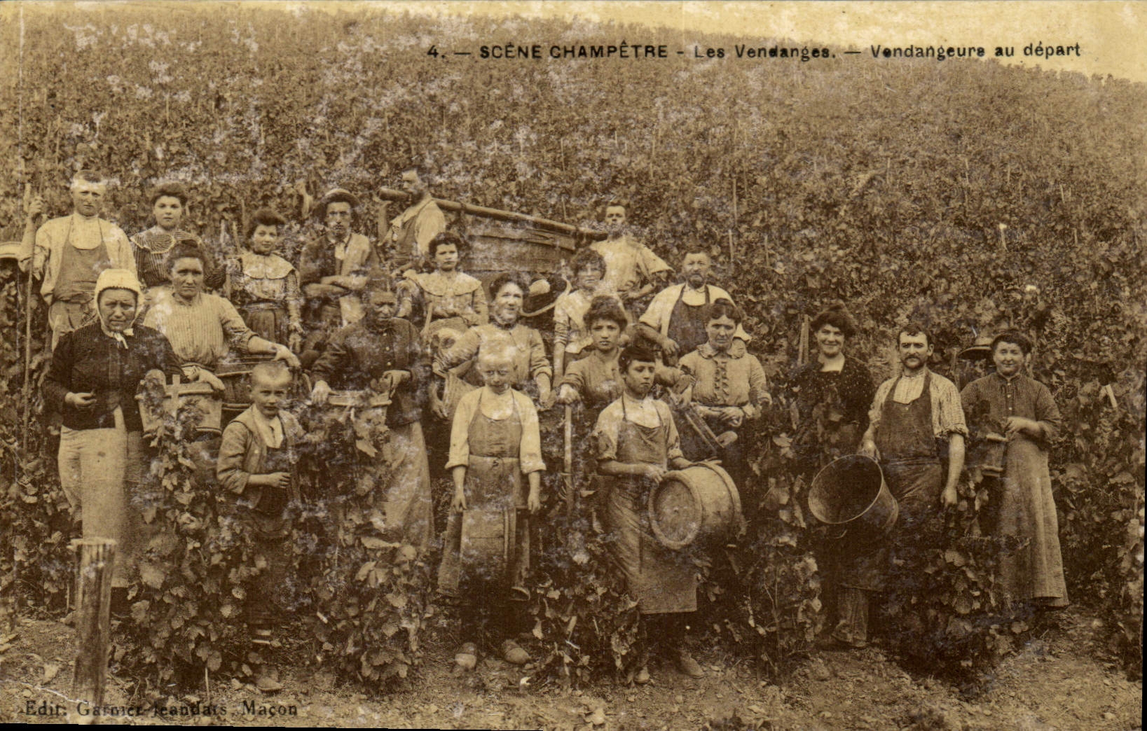 CPA Vin Vendanges Vendangeurs au depart TOP