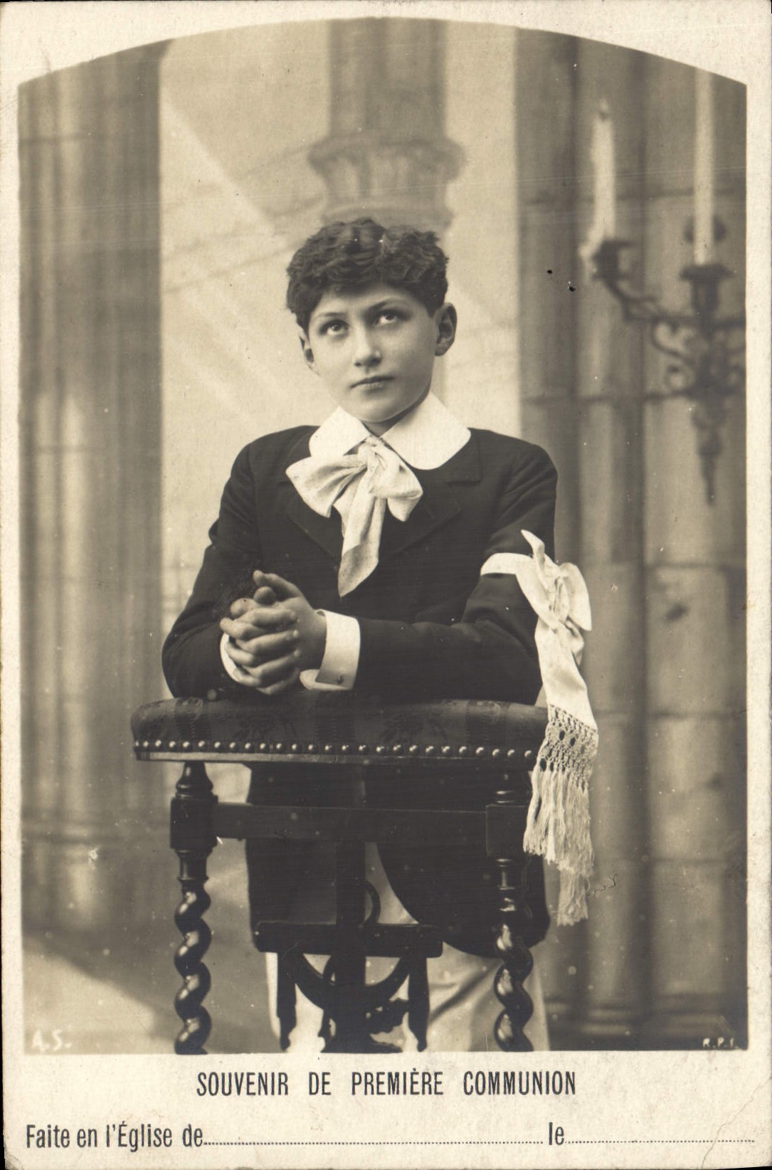 CPA Fantaisie Communion Enfant 