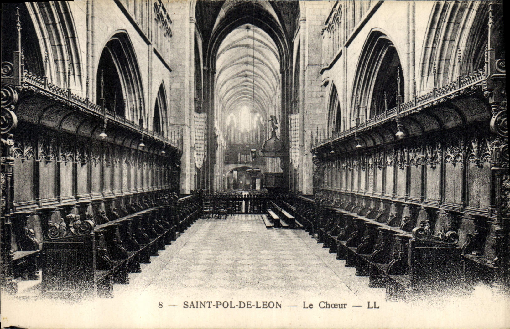 CPA Orgue Saint Pol de leon le choeur