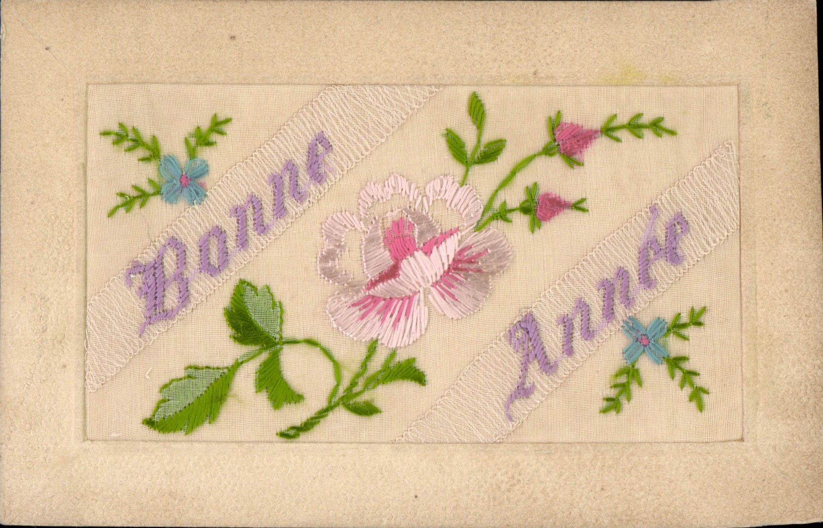 CPA Fantaisie Toilee Fleurs 