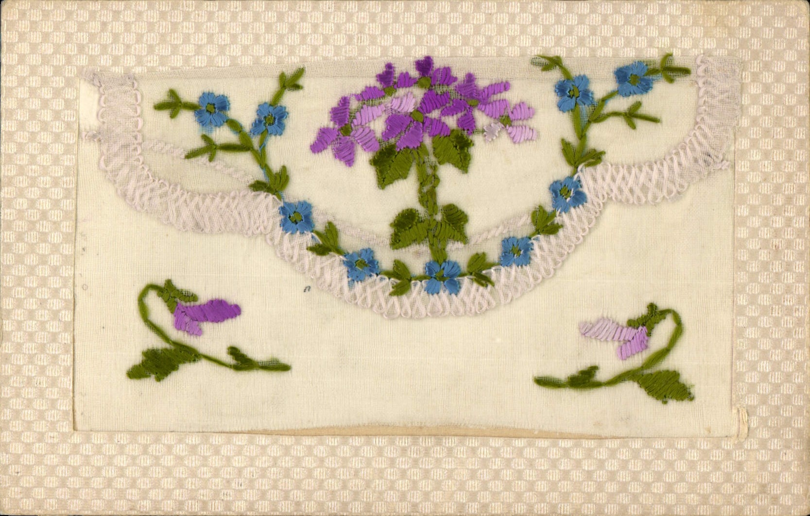 CPA Fantaisie Toilee Fleurs 