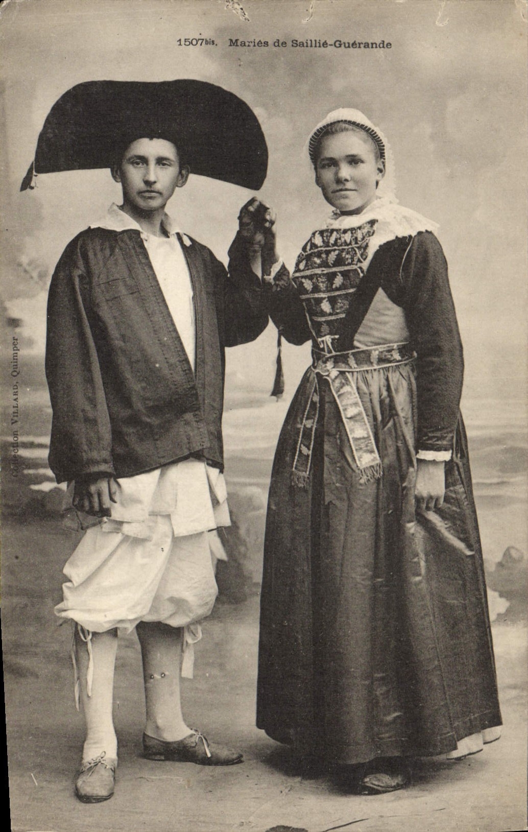 CPA Folklore Maries de Saille Querande Mariage