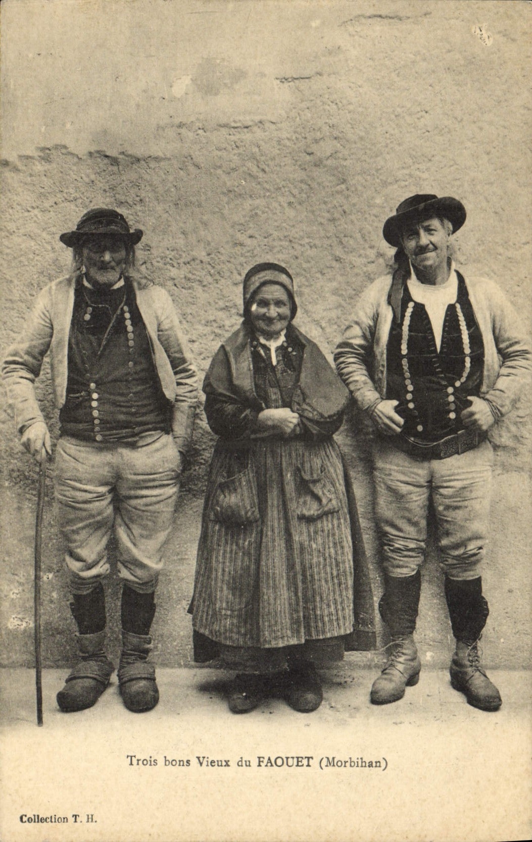CPA Folklore Trois bons vieux du Faouet