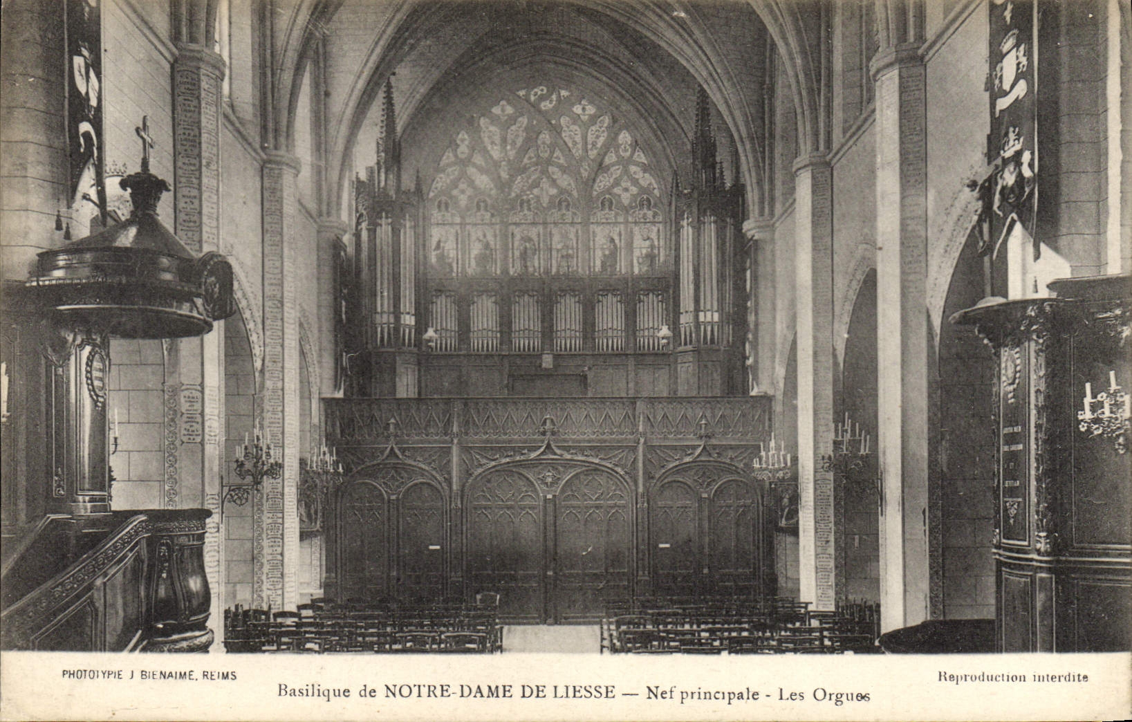 Postal Órgano Basílico de Notre Dame de Alegría Nave principal los órganos
