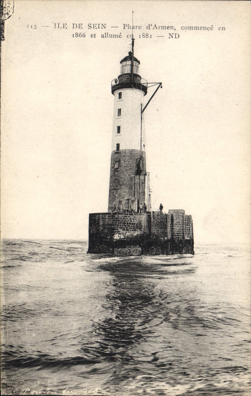 CPA Phare d'Armen Ile de Sein