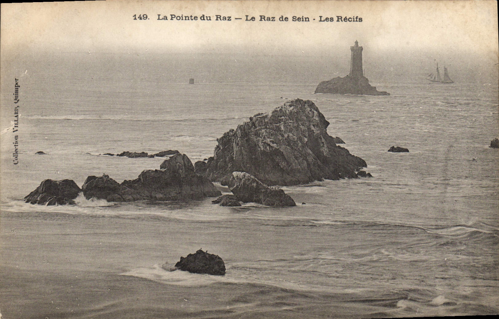 CPA Phare La Pointe du Raz Le Raz de Sein Les recifs