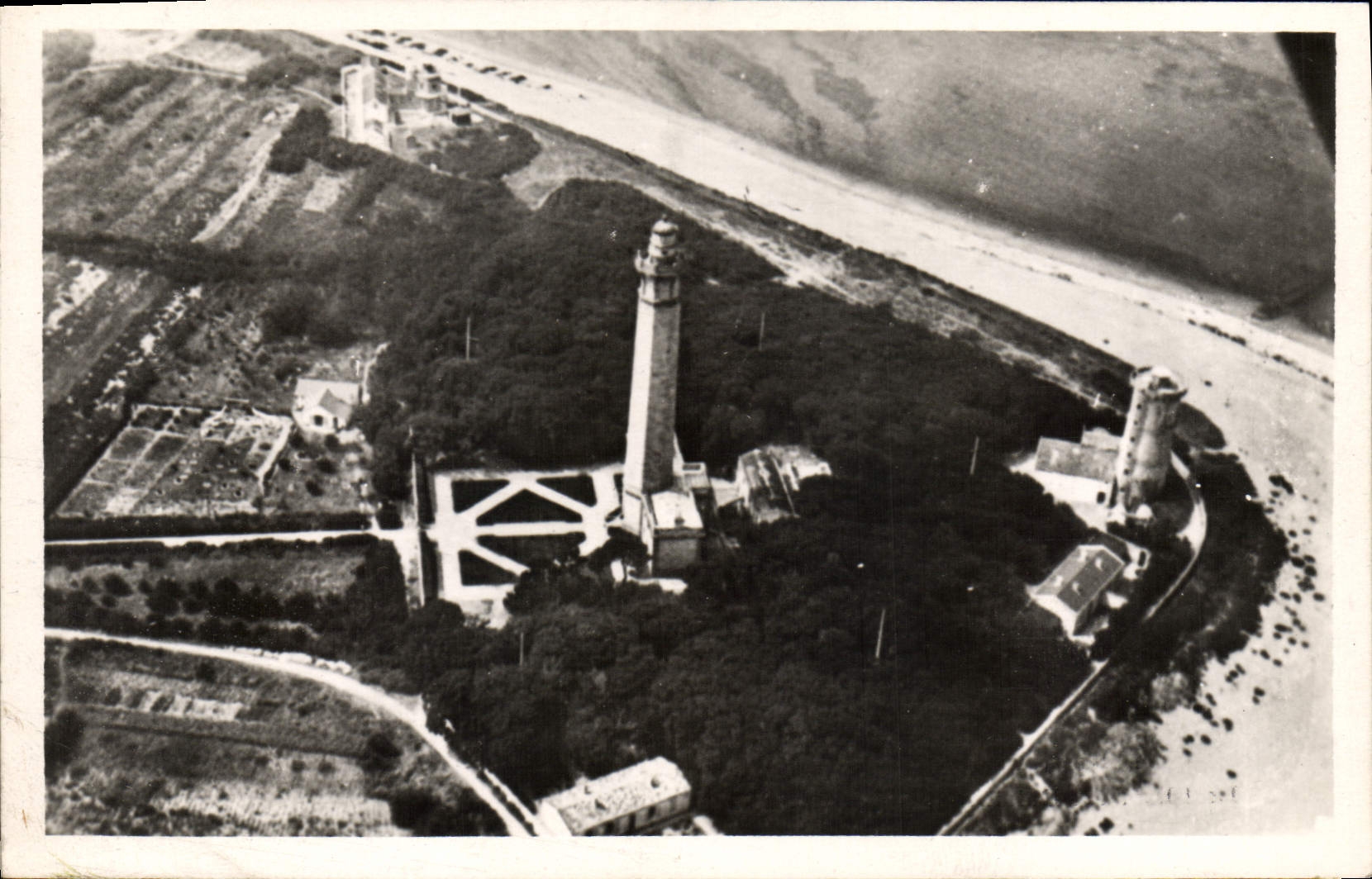 CPA Phare Ile de Re Le phare des baleines pris en avion