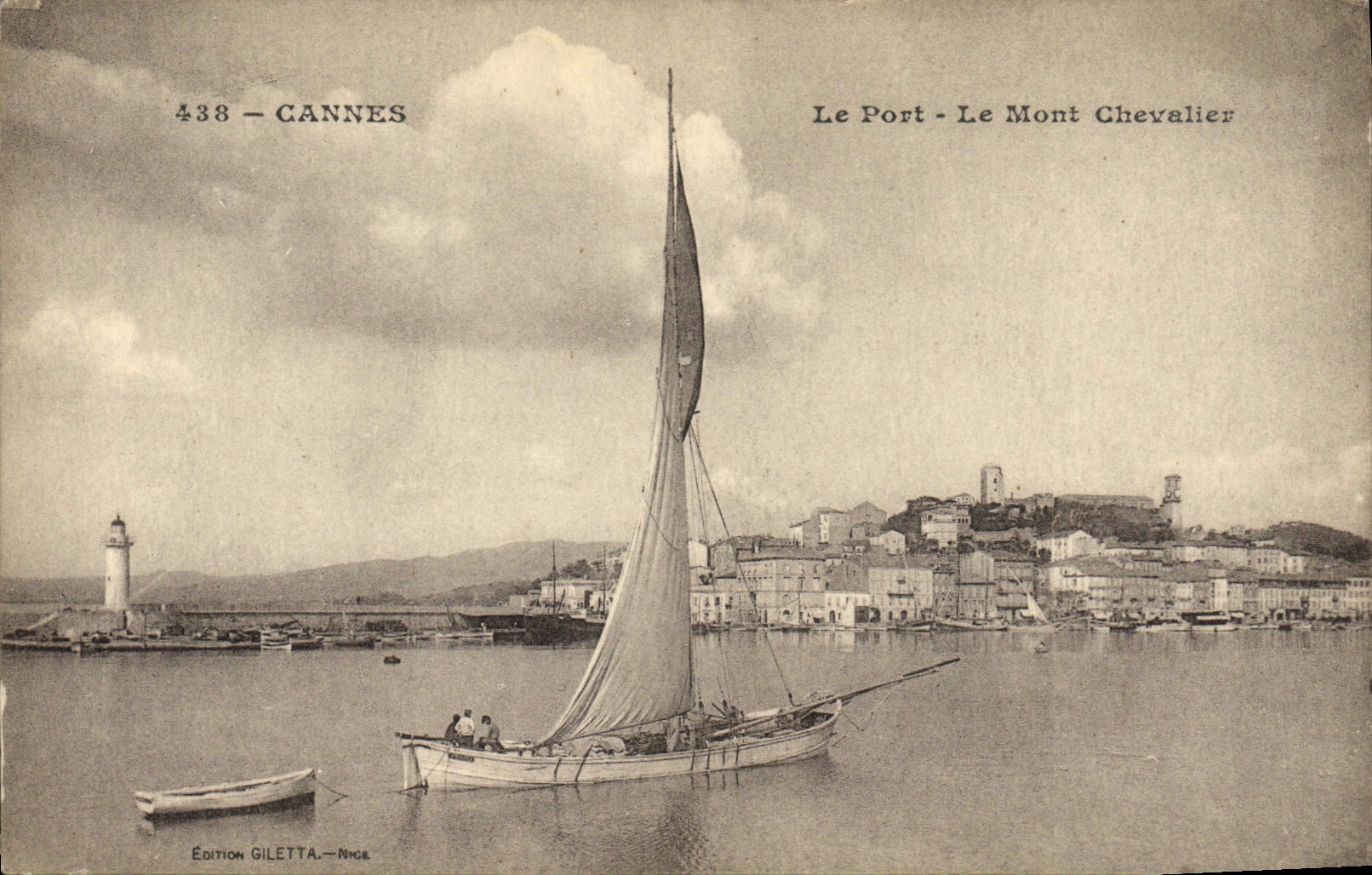 CPA Phare Cannes Le Port Mont Chevalier