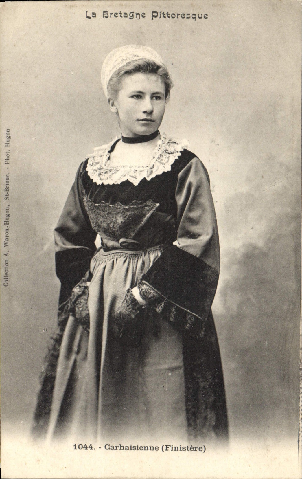 CPA Folklore Carhaisienne Finistere Bretagne