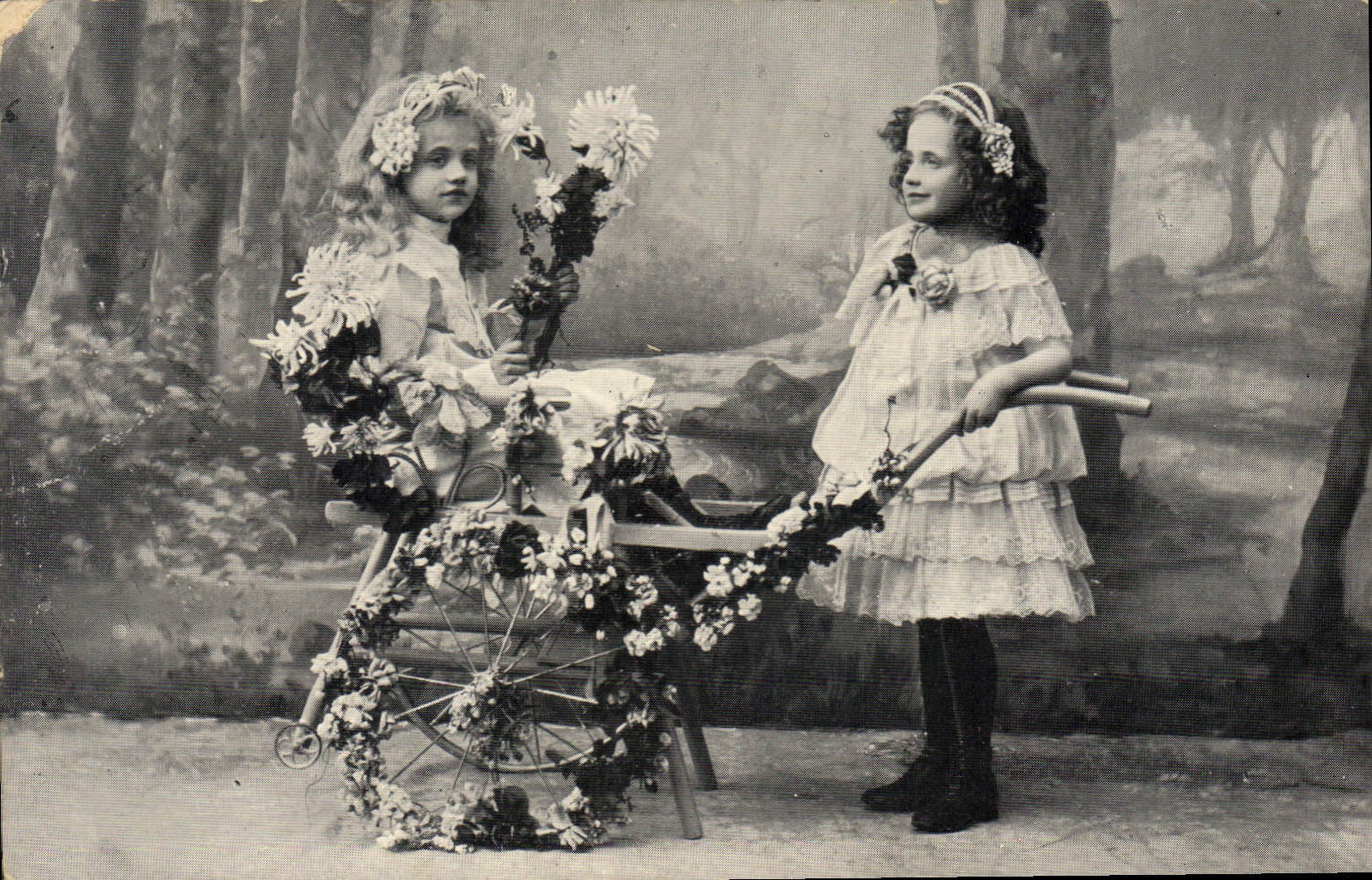 CPA Brouette Enfants