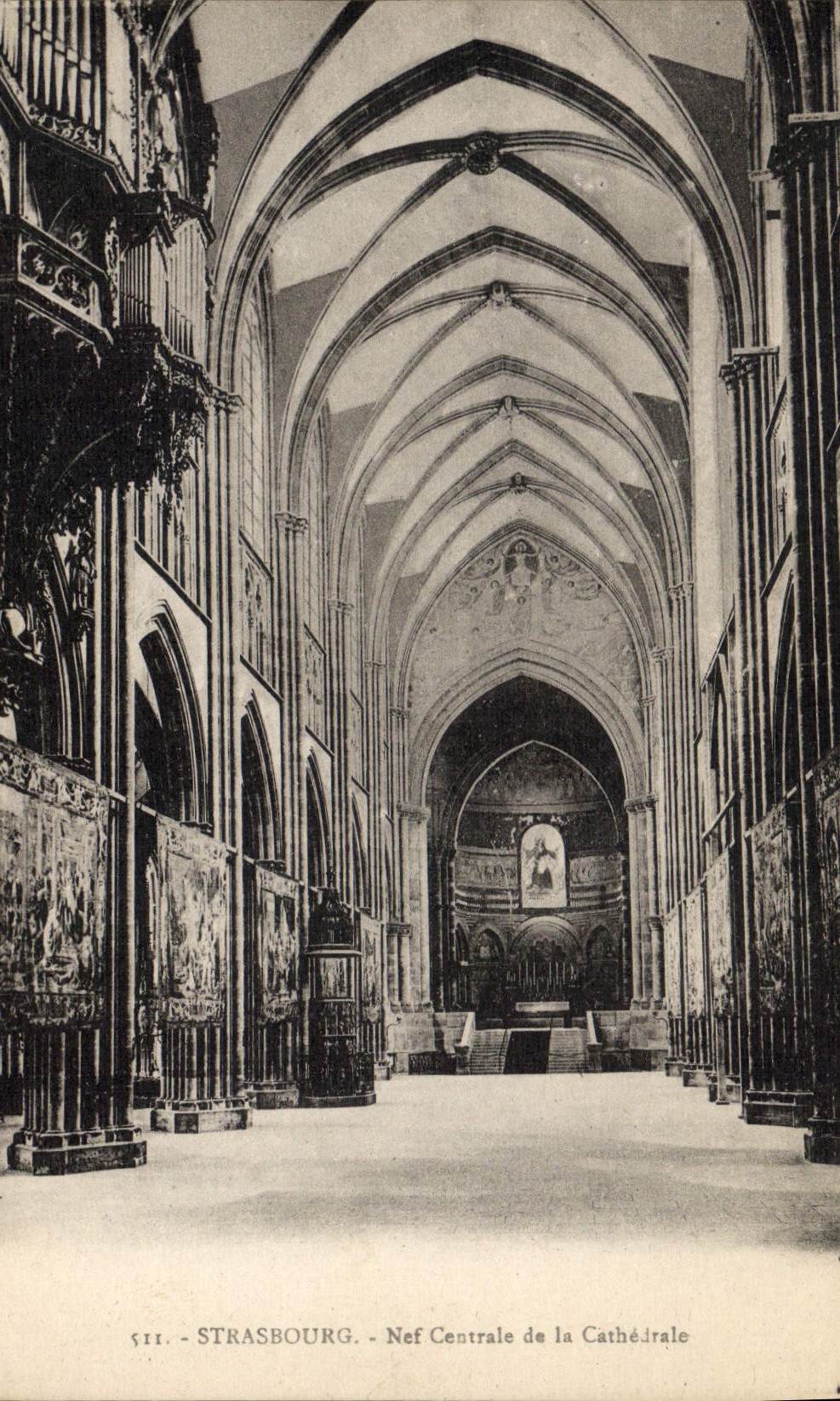 Postal Órgano Estrasburgo Nave central de la catedral