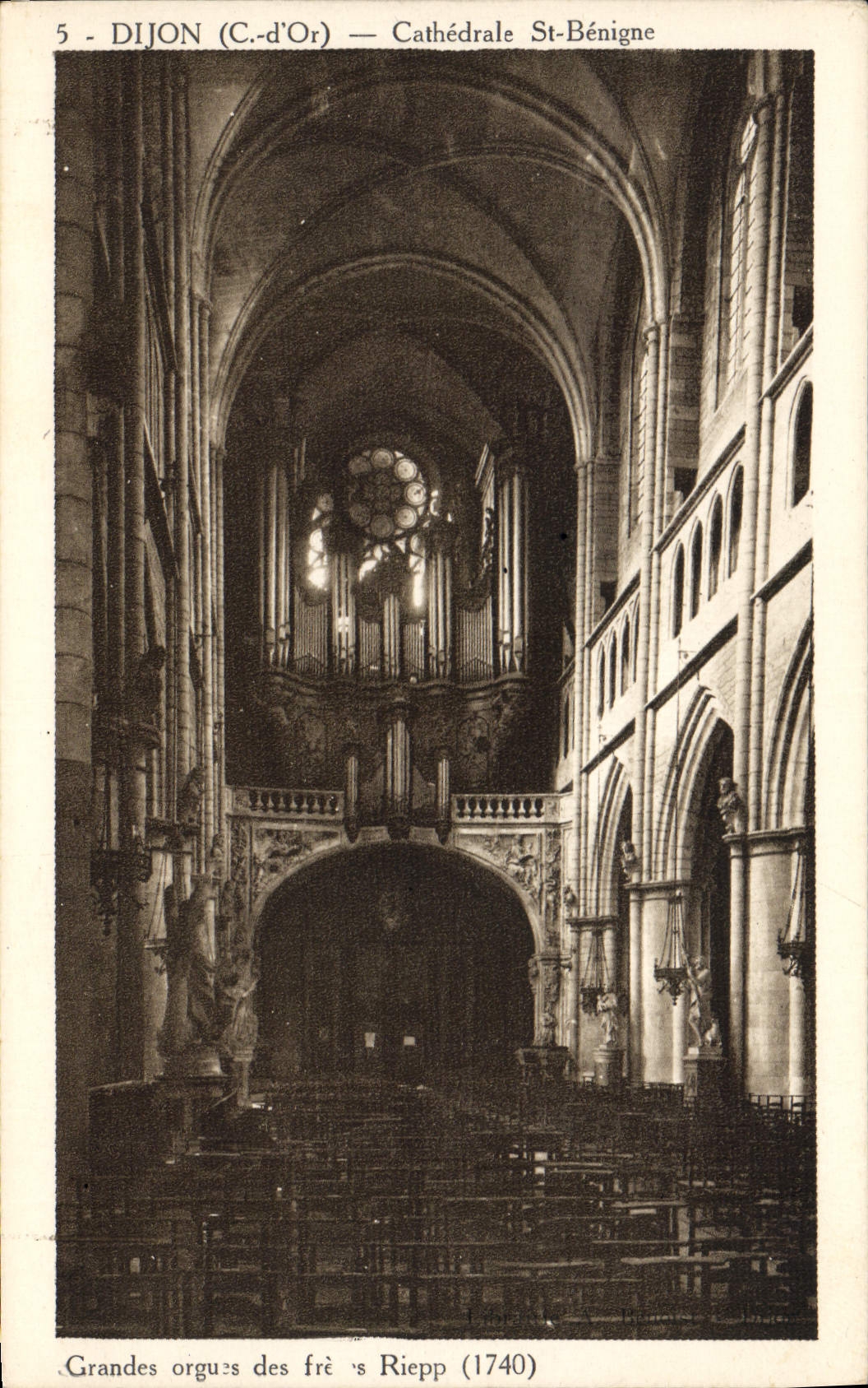 CPA Orgue Dijon Cathedrale St Benigne Grandes orgues des freres Riepp