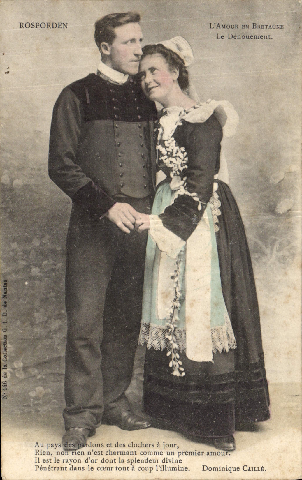 CPA Folklore Rosporden Le denouement