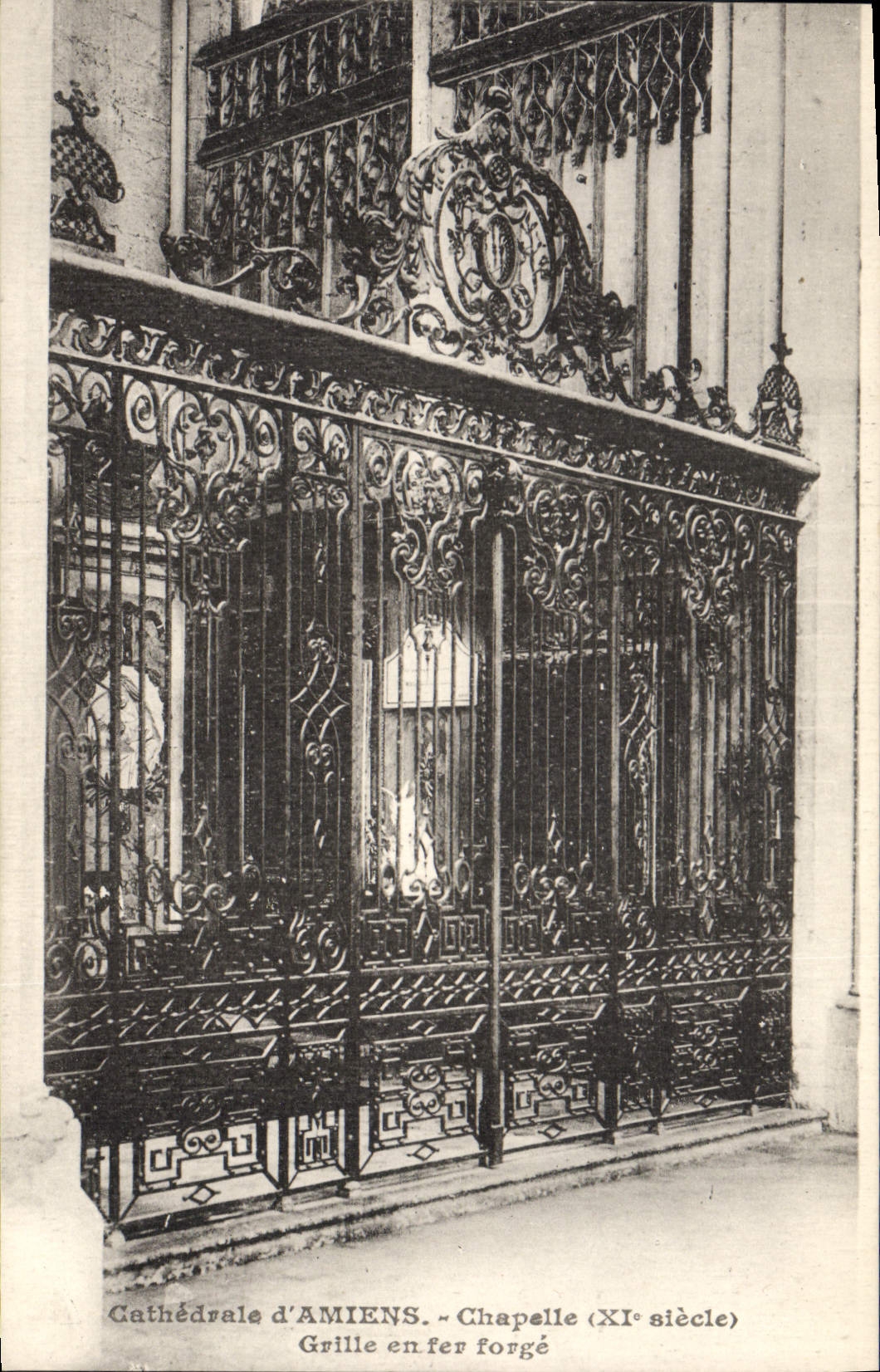 Vintage Postcard Cathedrale of Amiens Chapelle Roasts out of wrought iron