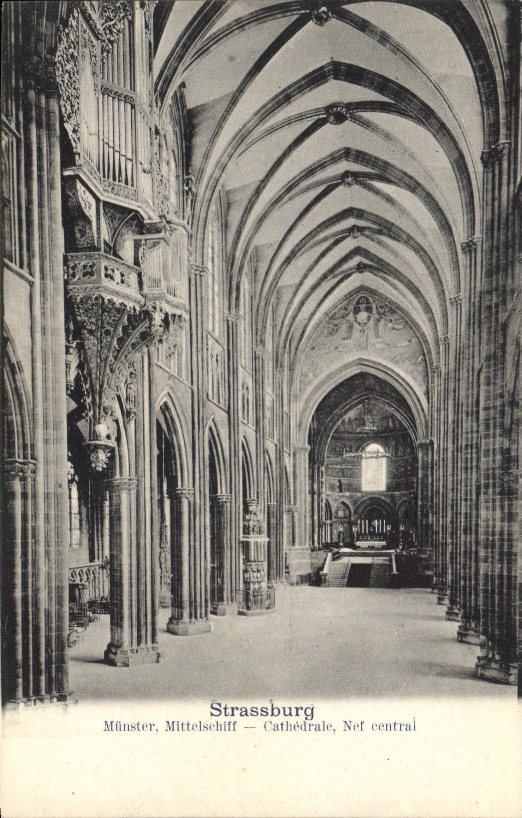 Postal Órgano Estrasburgo Catedral Nave central
