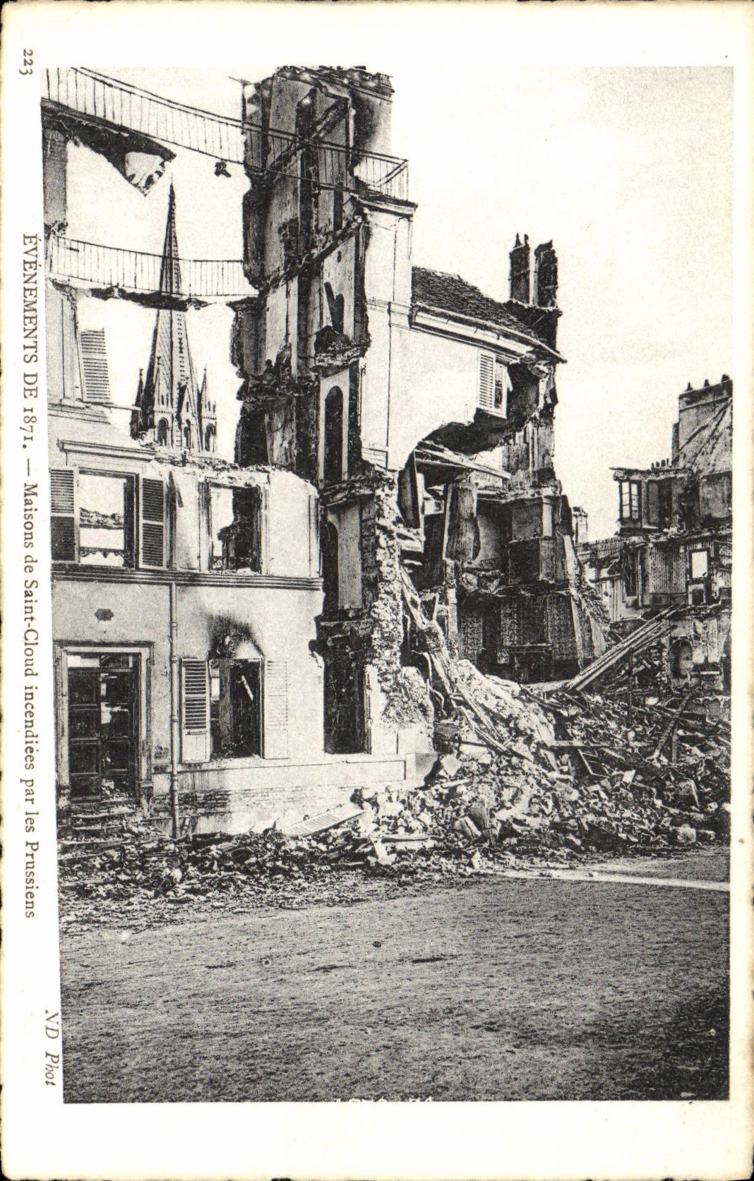 Vintage Postcard Militaria Events of 1871 Houses of Cloud Saint set fire to by the Prussians