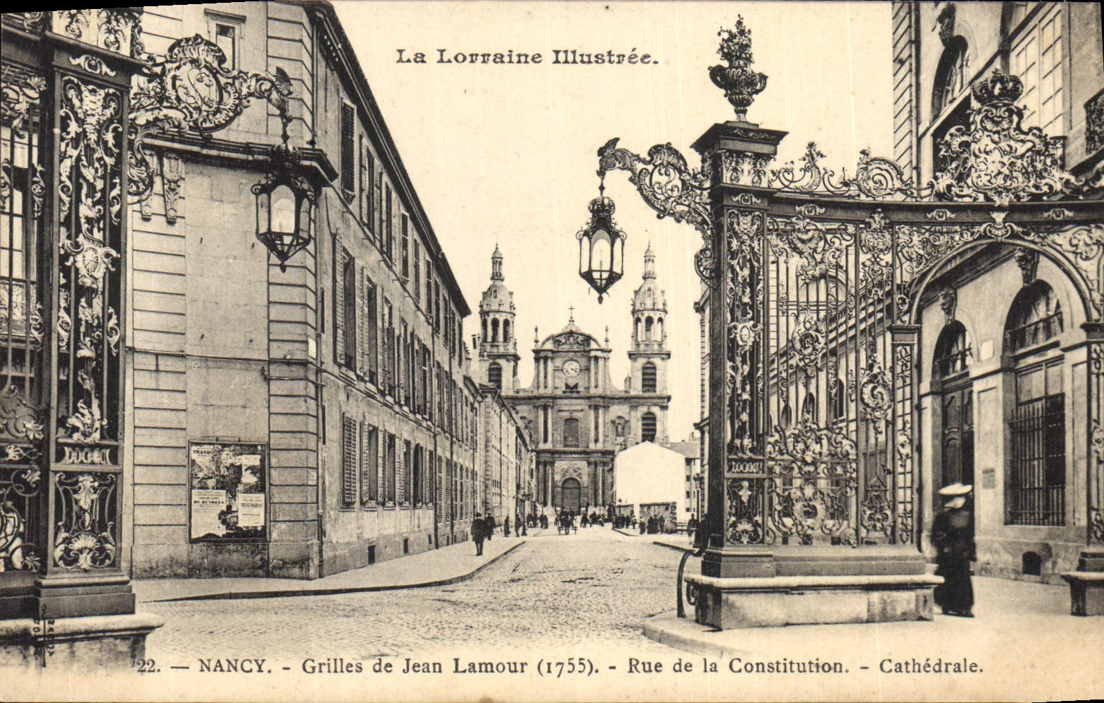 CPA Nancy Grilles de Jean Lamour Rue de la Constitution Cathedrale