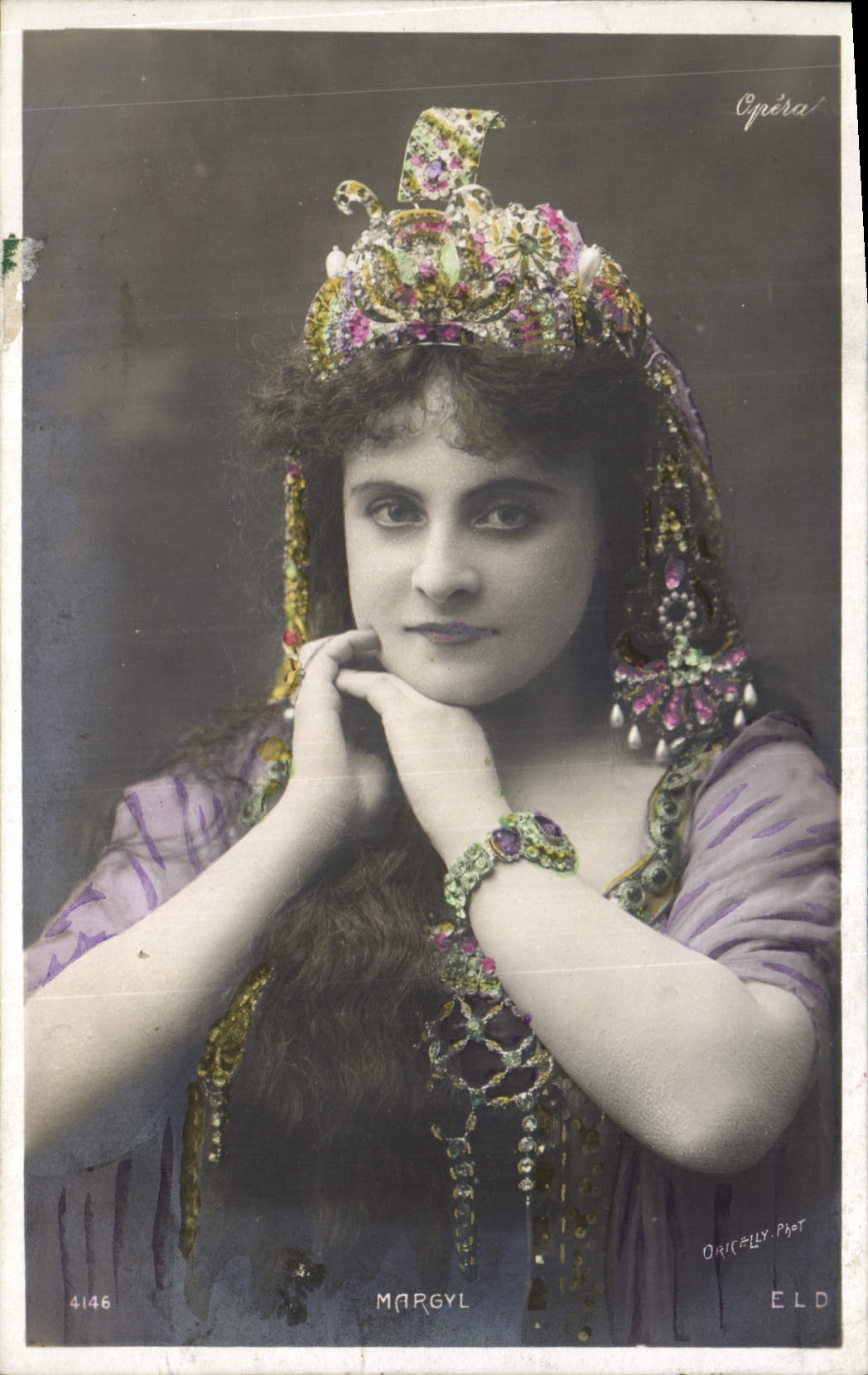 CPA Femme Bijou Margyl
