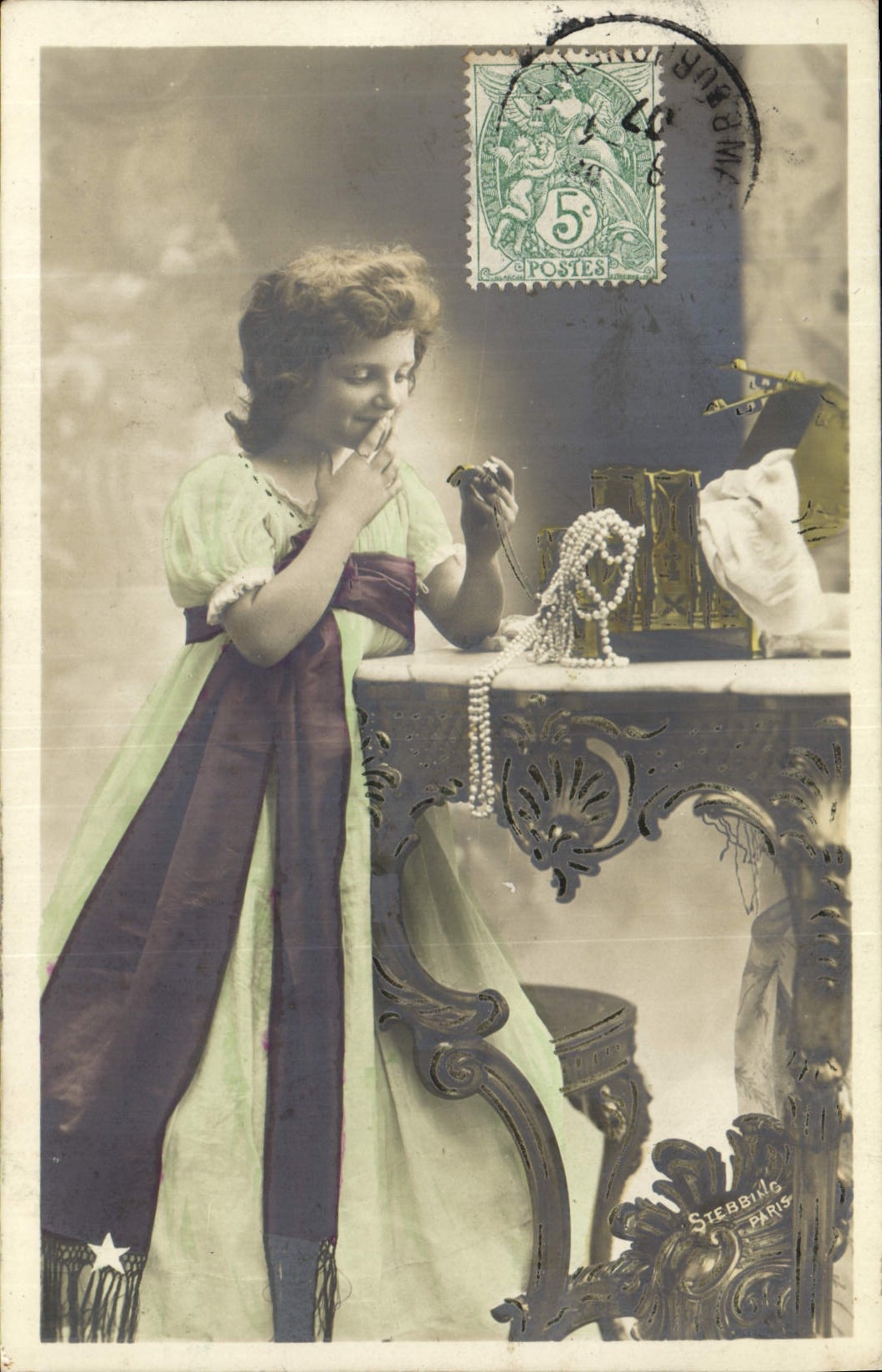 CPA Enfant Bijou Collier