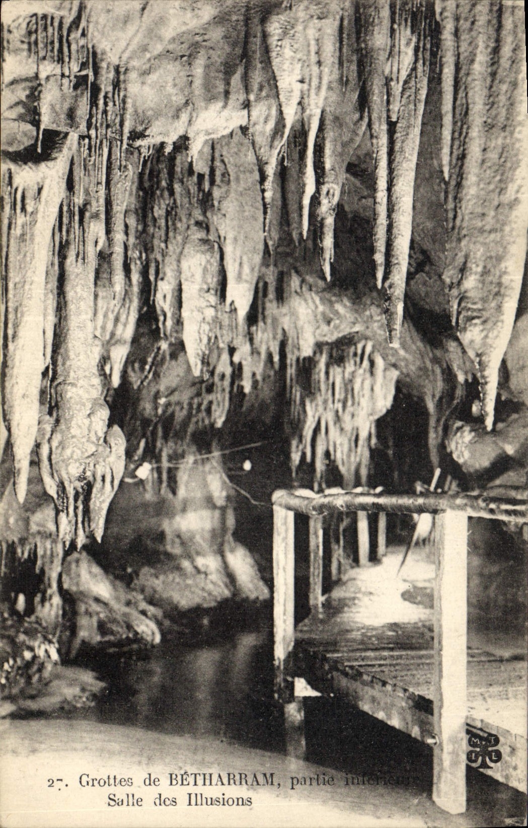Vintage Postcard Cave Caves of Betharram Room of the illusions