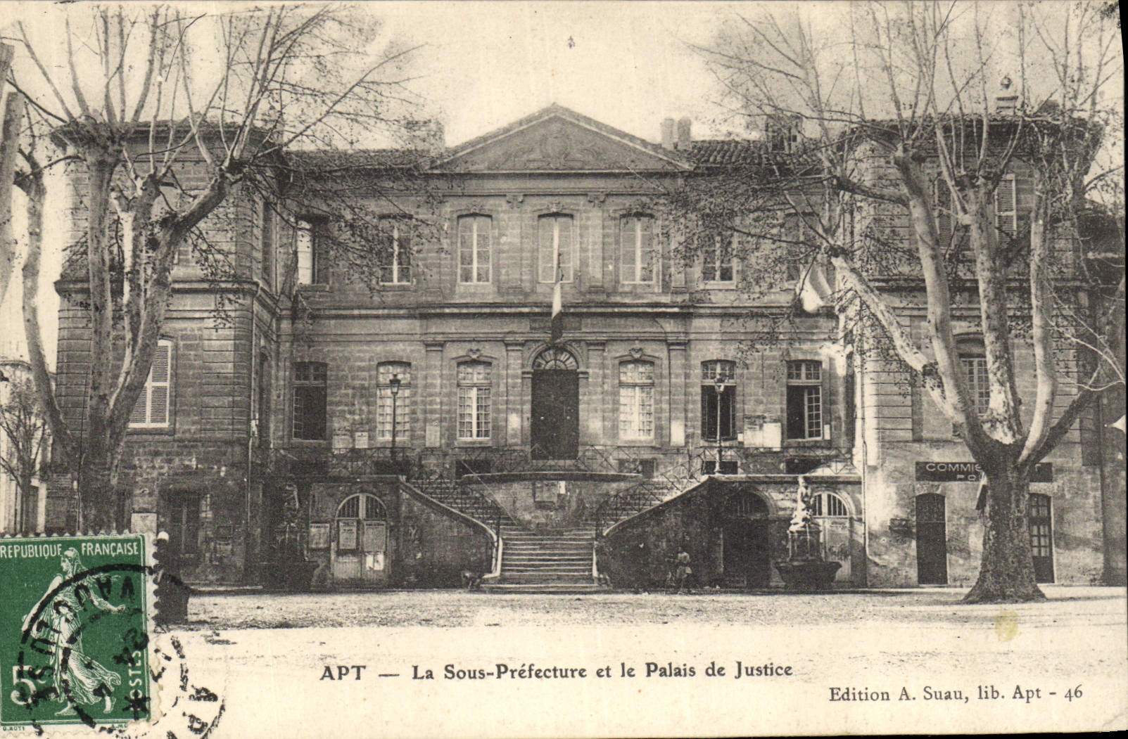 CPA Apt La Sous prefecture et le palais de justice 
