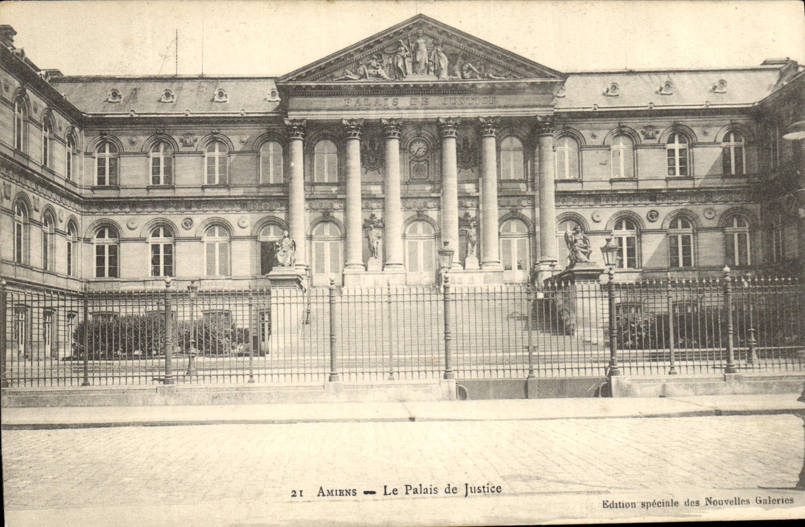 CPA Amiens Le Palais de Justice 