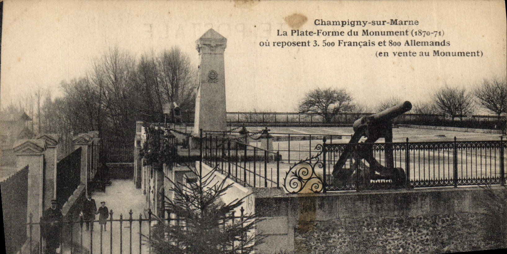 CPA Militaria Guerre de 1870 Champigny sur Marne La plate forme du monument