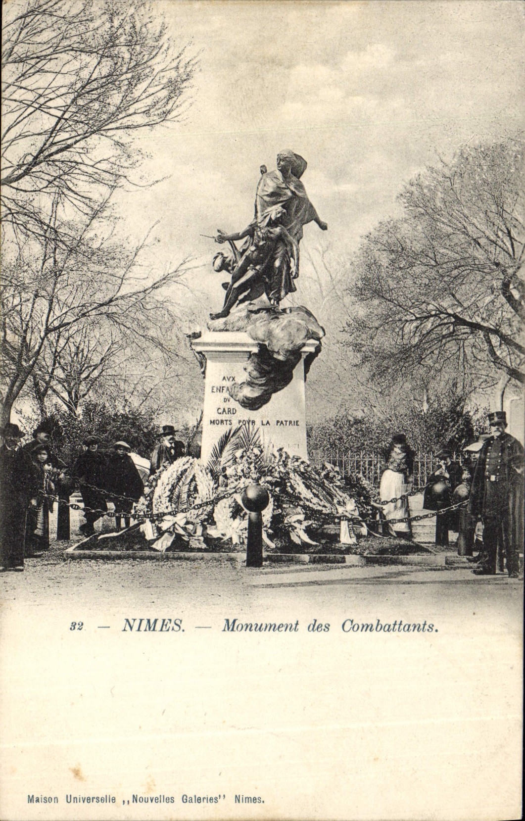 CPA Militaria Guerre de 1870 Nimes Monument des combattants