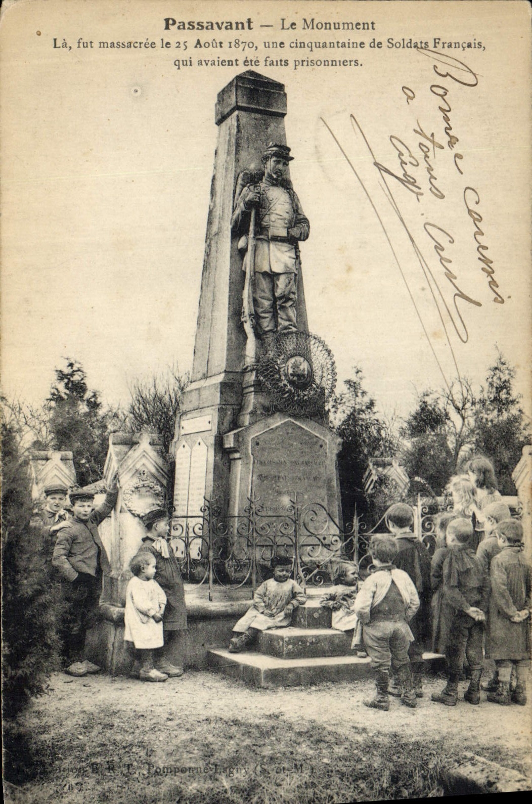 CPA Militaria Guerre de 1870 Passant Le monument Enfants