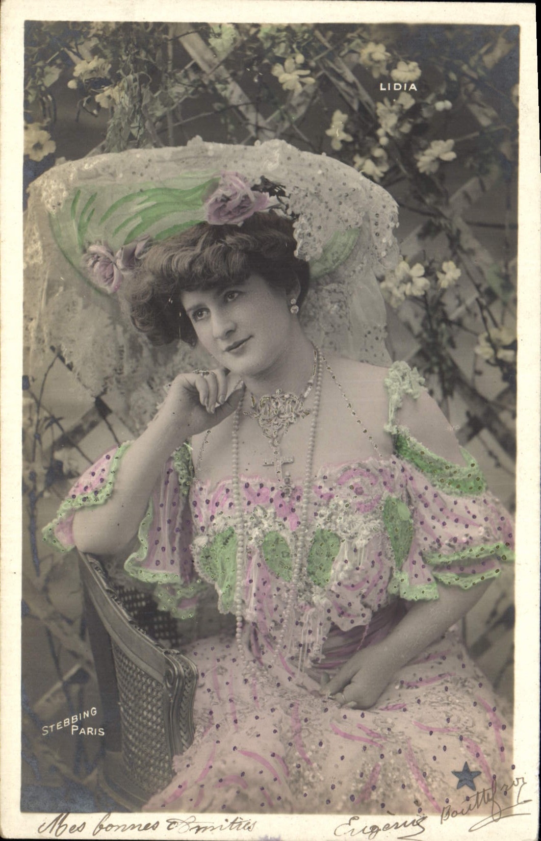CPA Bijoux Femme Lidia
