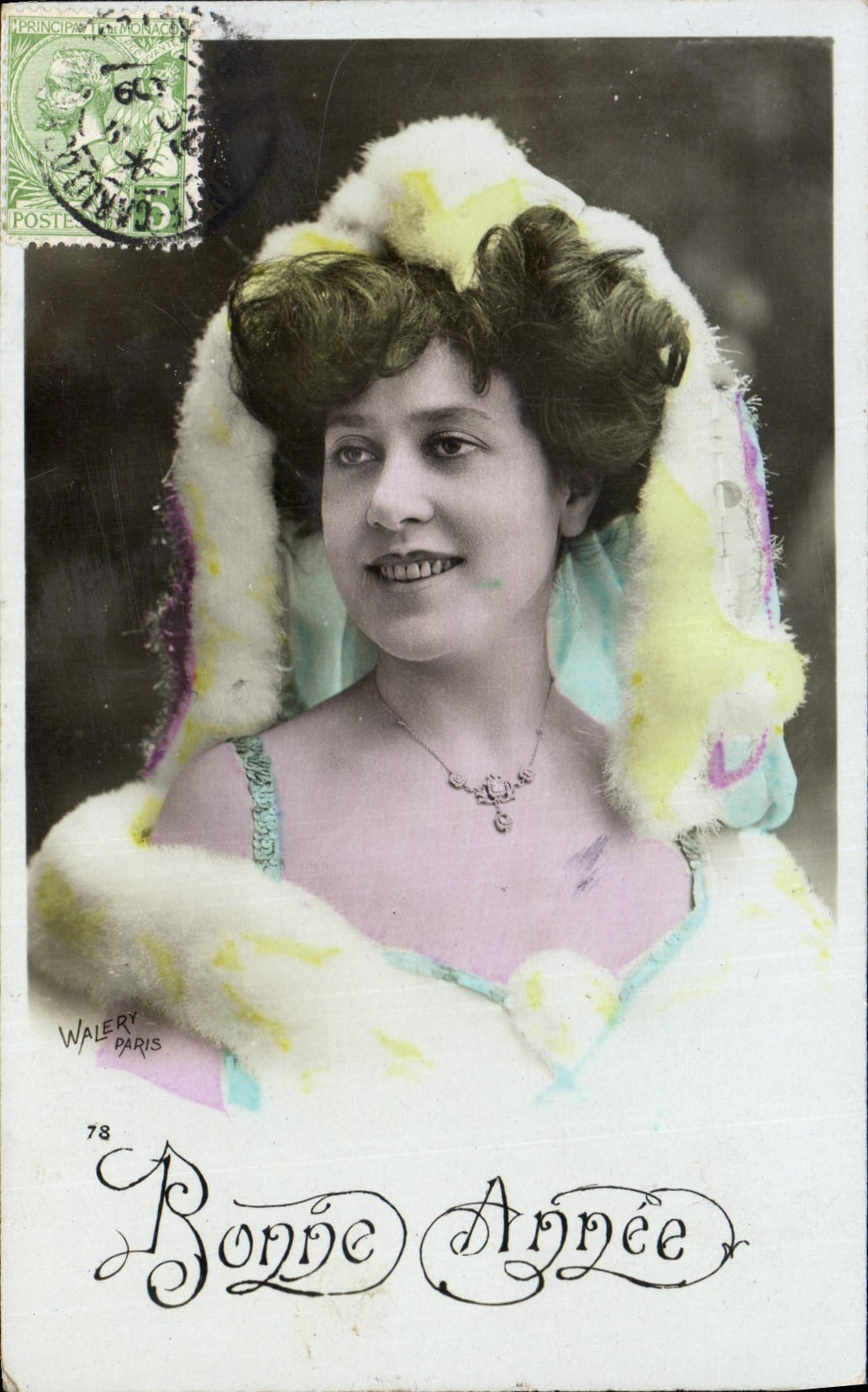 CPA Bijoux Femme
