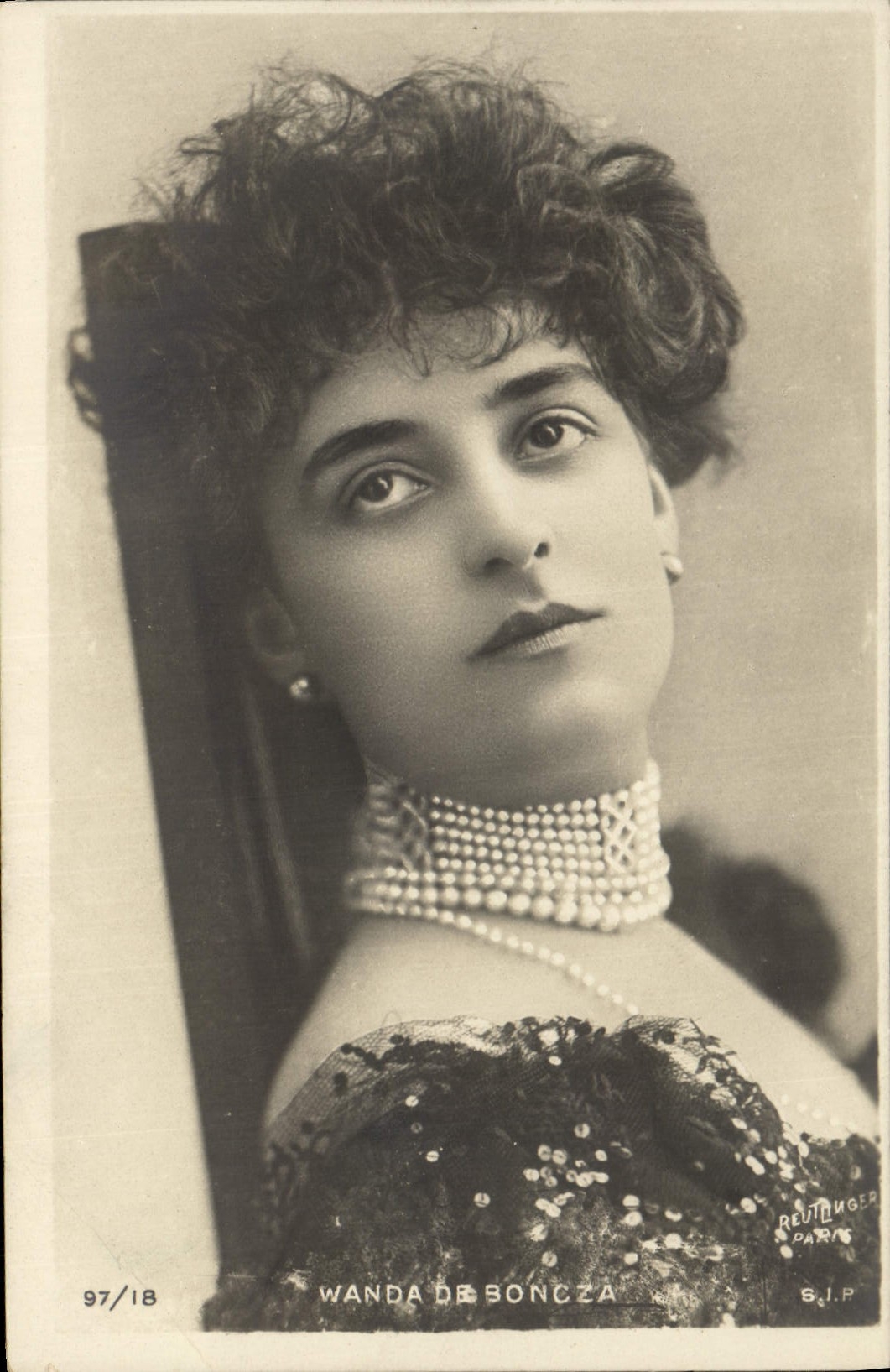 CPA Bijoux Femme Wanda de Boncza