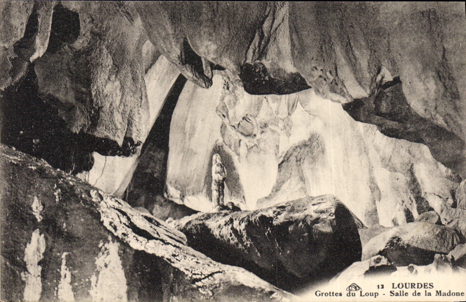 Vintage Postcard Cave Caves of the wolf Room of the Madonna Doors