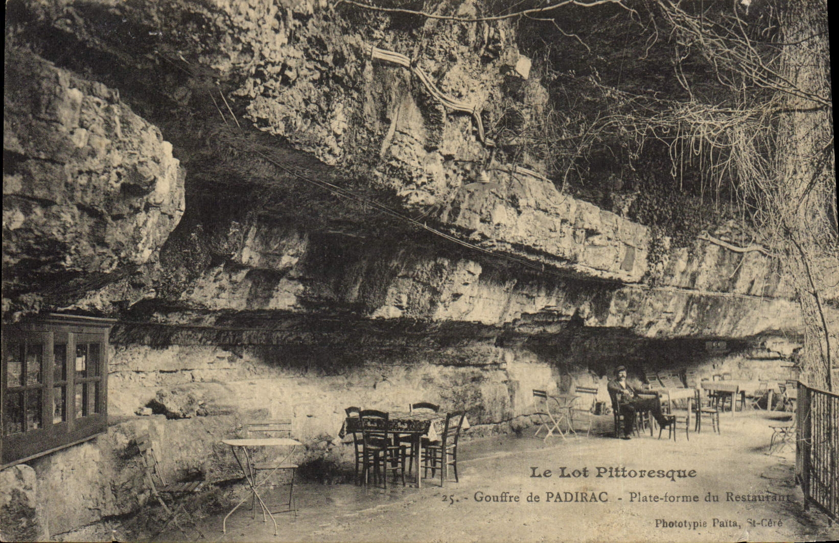 Postal Gruta Grutas Gouffe de Padirac Plano forma por el restaurante