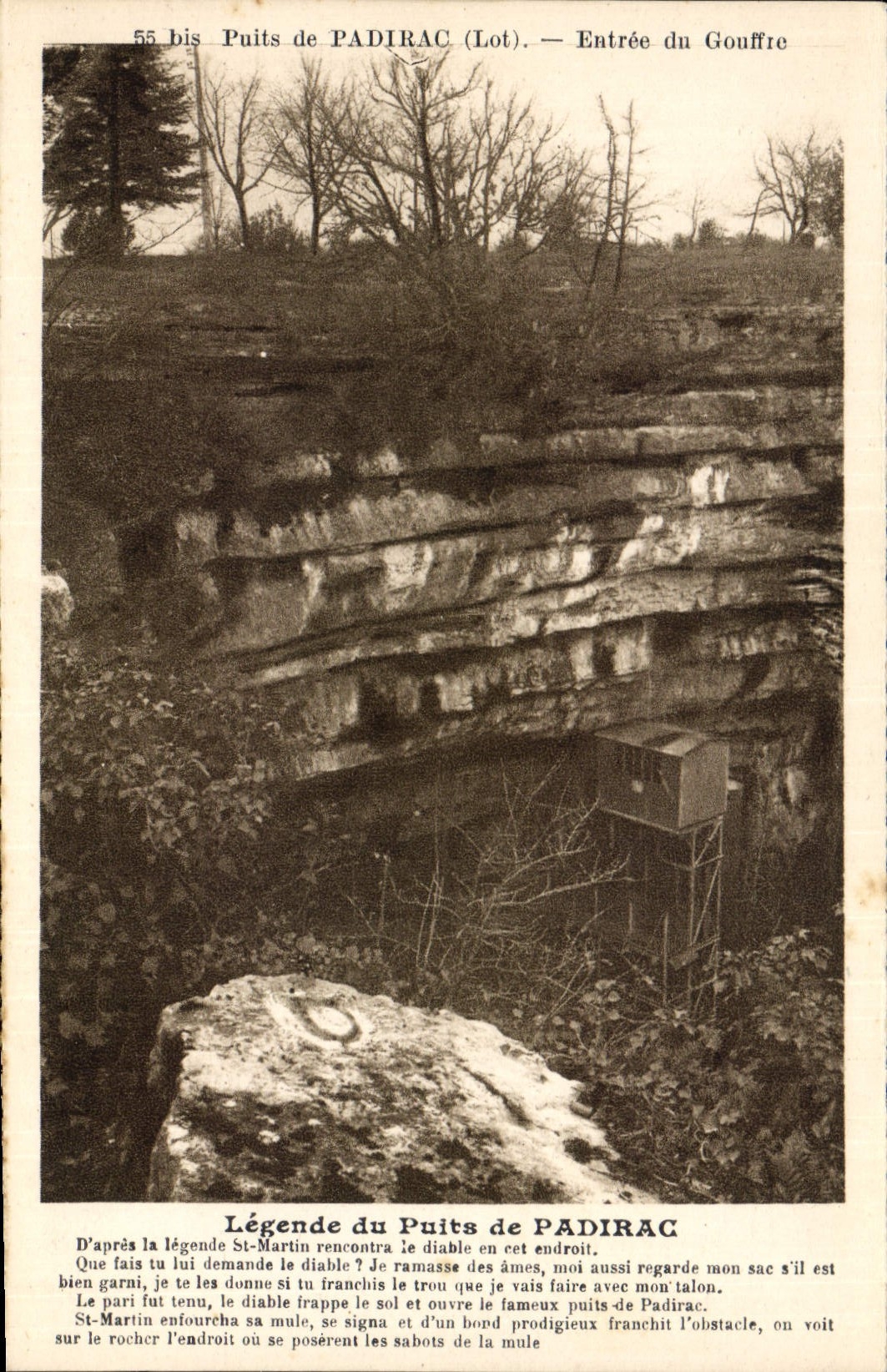 CPA Grotte Grottes Legende du puits de Padirac Entree du gouffre