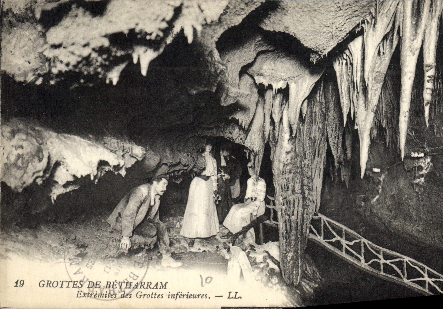 Vintage Postcard Cave Caves of Betharram Ends of the lower caves