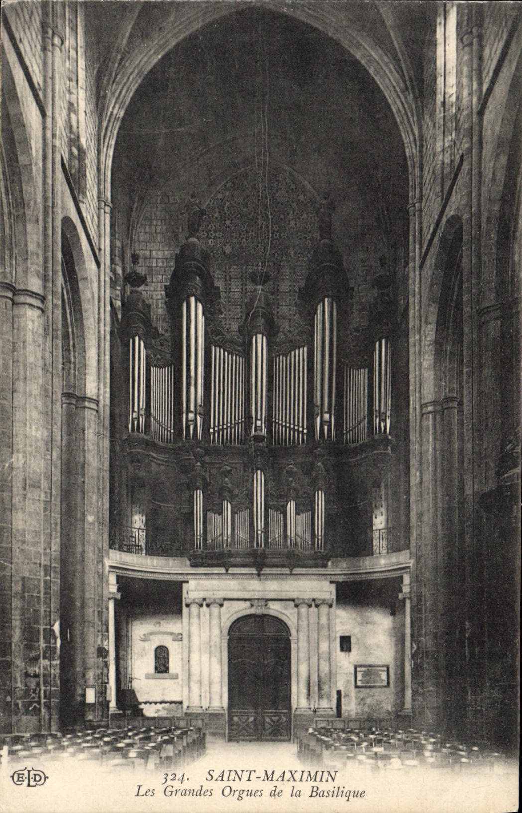 CPA Orgue Saint Maximin Les grands orgues de la basilique