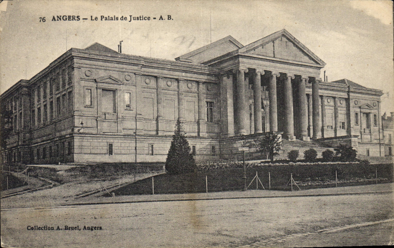 Vintage Postcard Law courts Angers