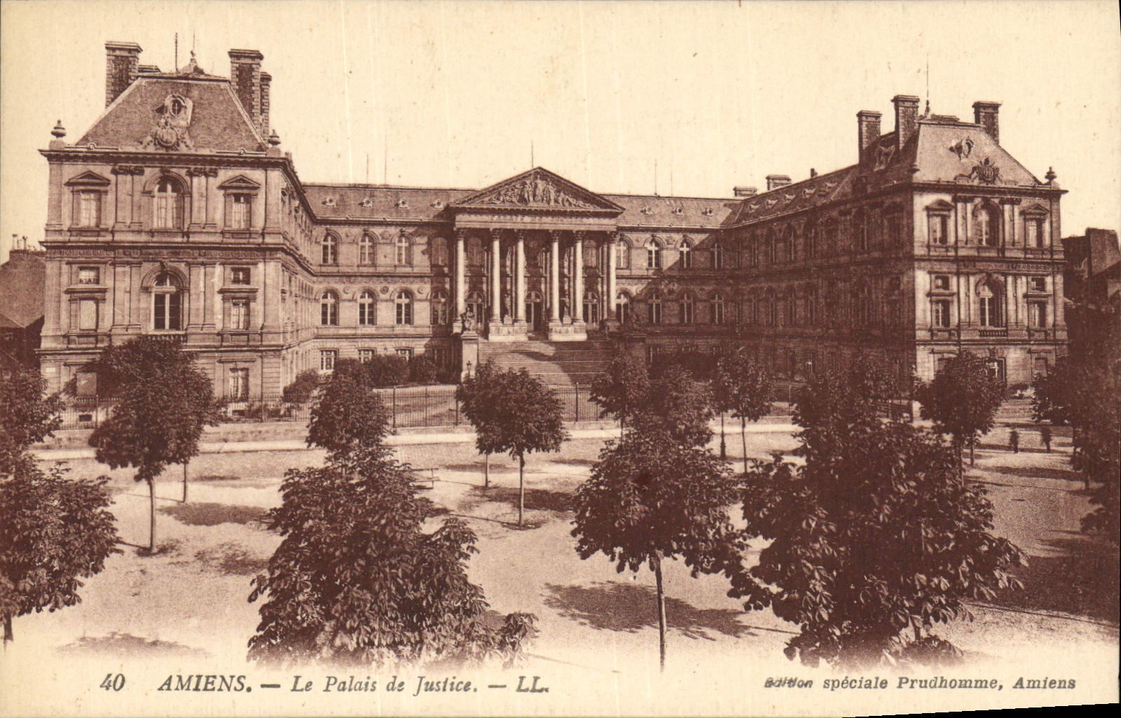 CPA Palais de Justice Amiens
