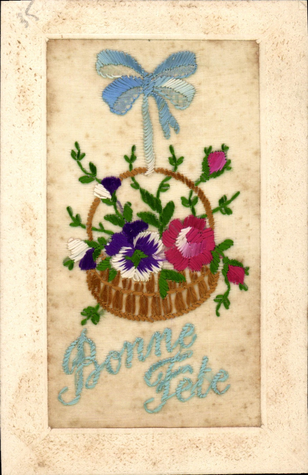 CPA Fantaisie Toilee Fleurs 