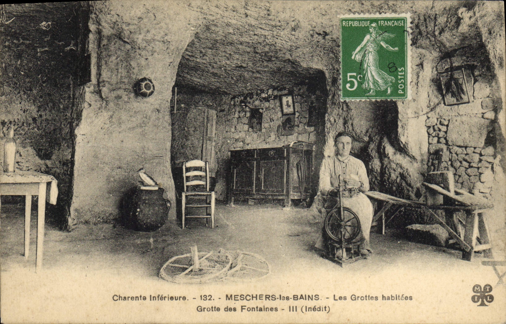 Vintage Postcard Cave Meschers Caves Baths the caves habitees Cave of the fountains