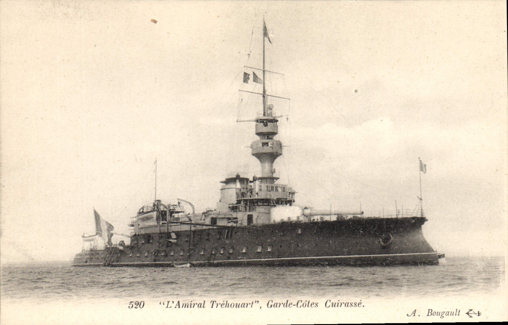 CPA Bateau de Guerre L'Amiral Trehouart Garde Cotes Cuirasse